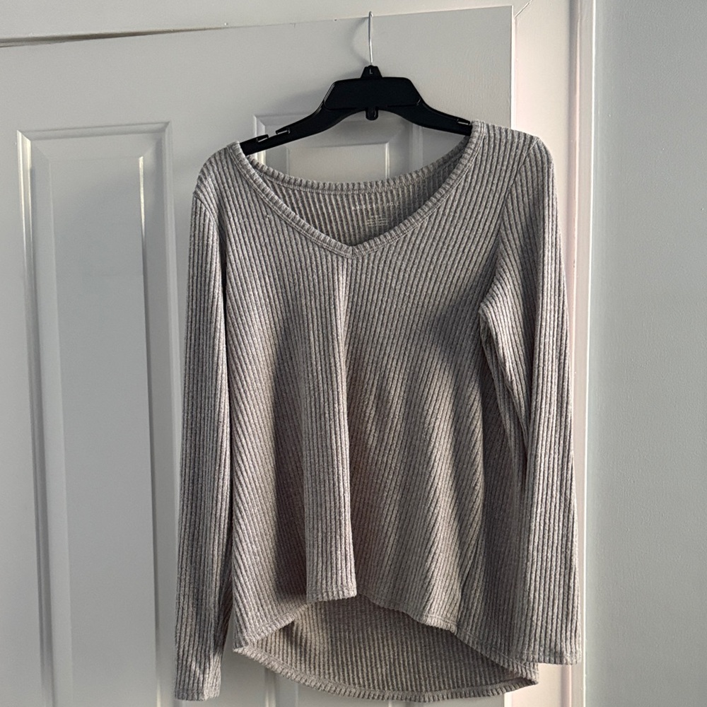 American Eagle Ribbed Long Sleeve Top